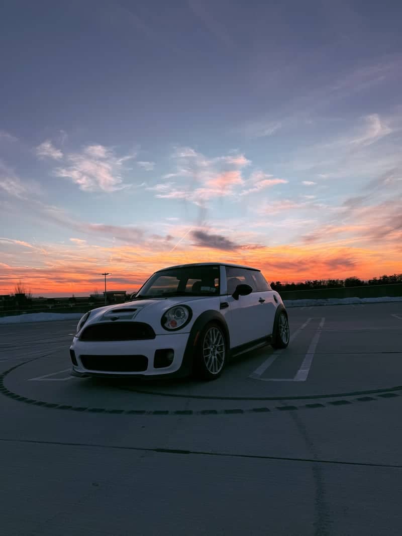 Roosevelt Field Parking Deck Sunset - Image 1
