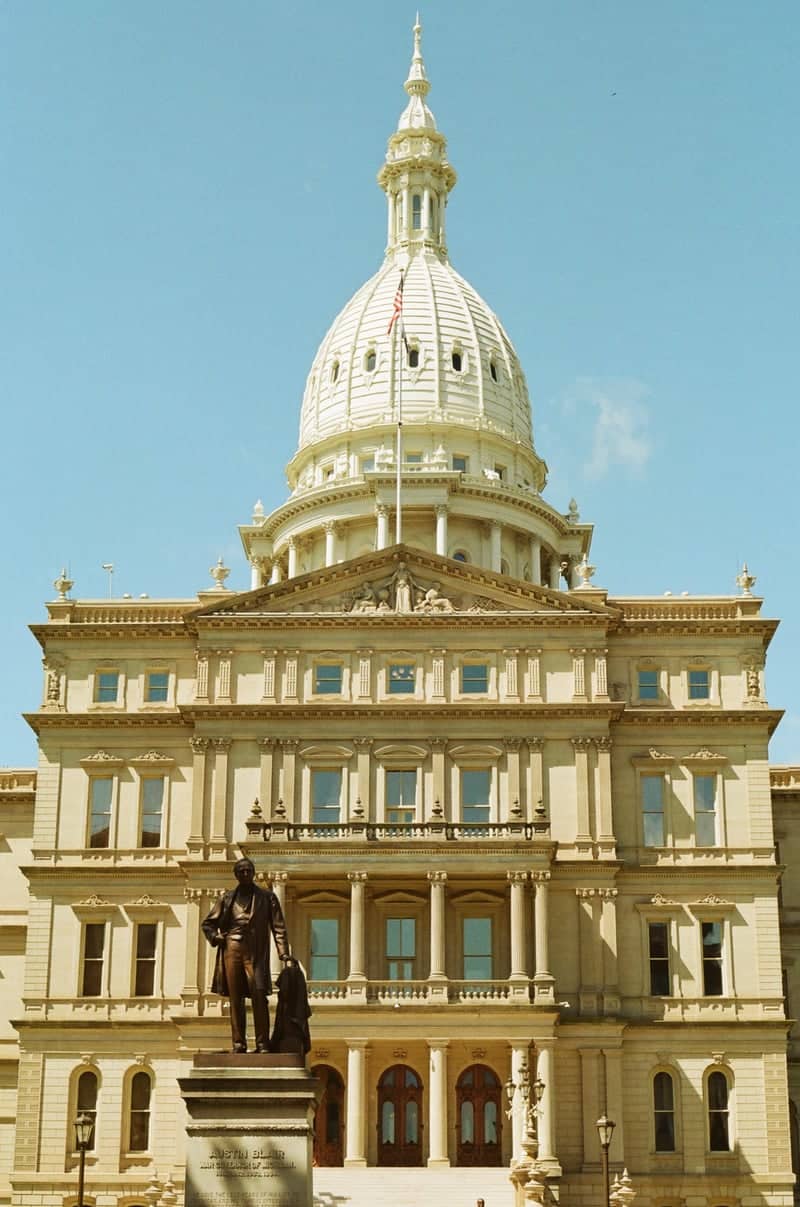 Michigan State Capitol Plaza - Image 2