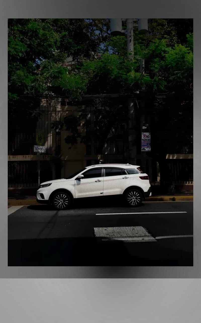 Manila Urban Street Scene - Image 1
