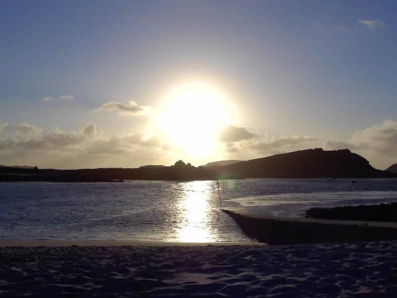 Higher Town Bay, St Martin's - Image 1