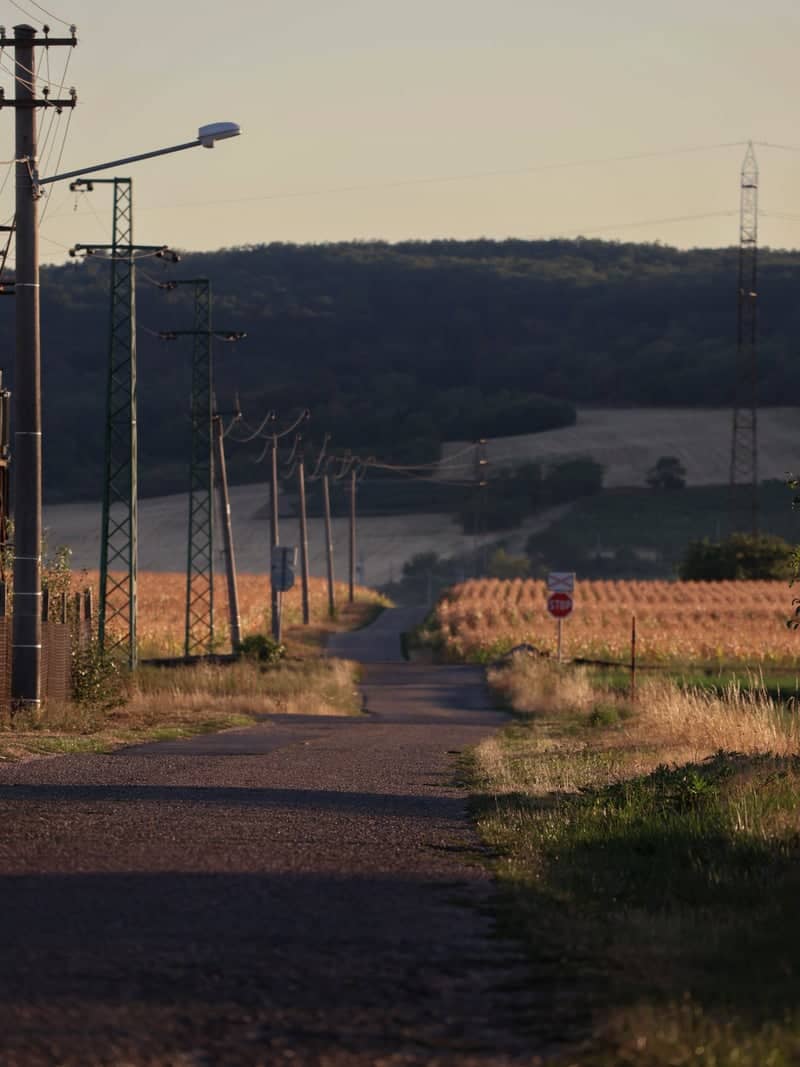 Kamenný Most Rural Road - Image 1