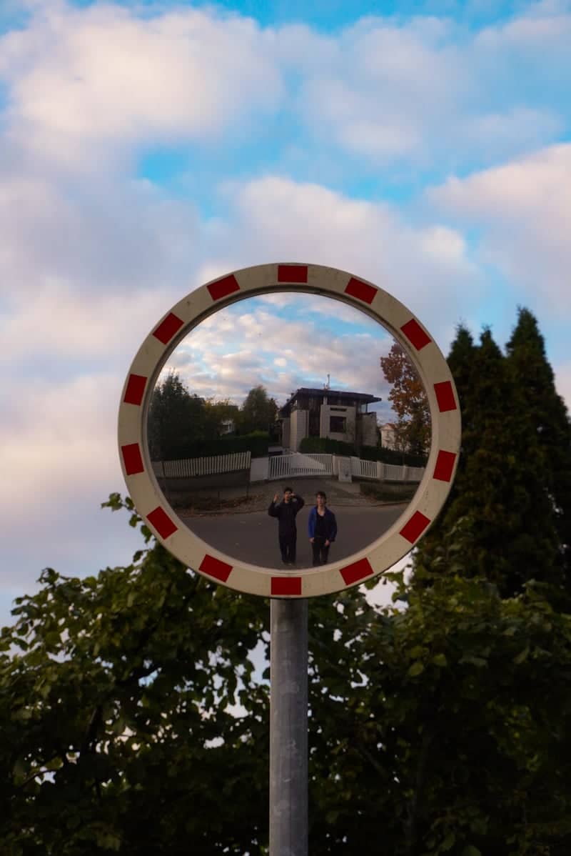 Orłowo Street Mirror Reflection - Image 1