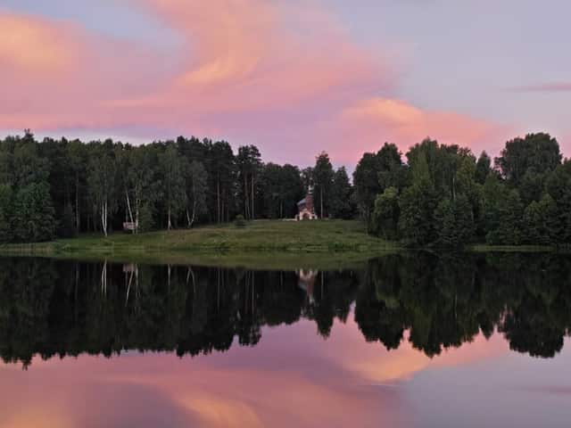 Ilyino Lake and Chapel