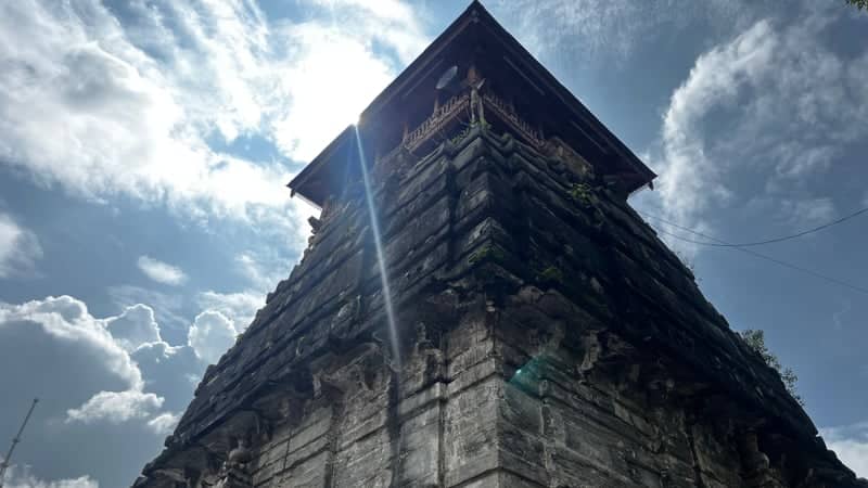 Bagnath Temple - Image 1