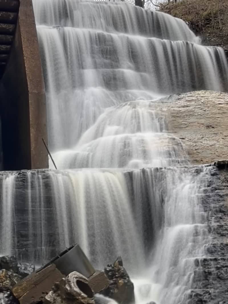 Dunn's Falls - Image 1