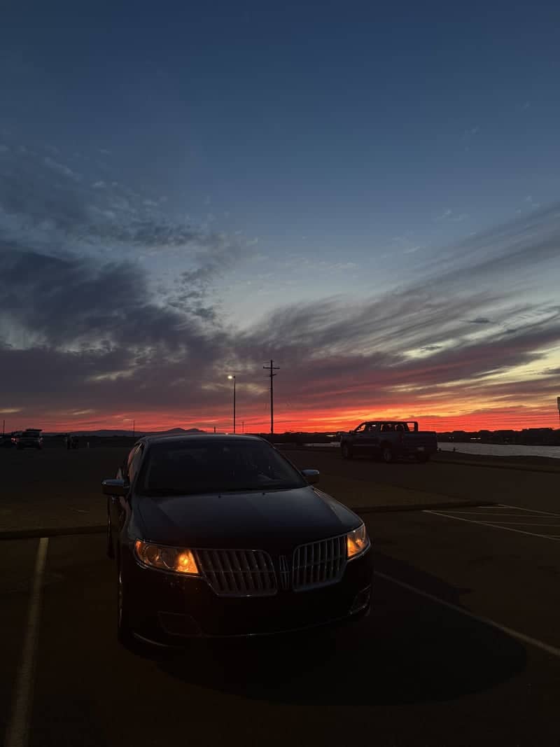 Golden Valley Parkway Overlook - Image 1