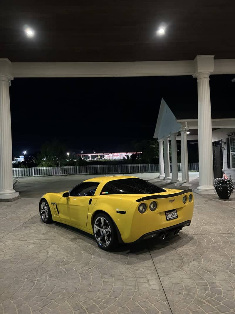 Hubbart Drive Portico - Image 1