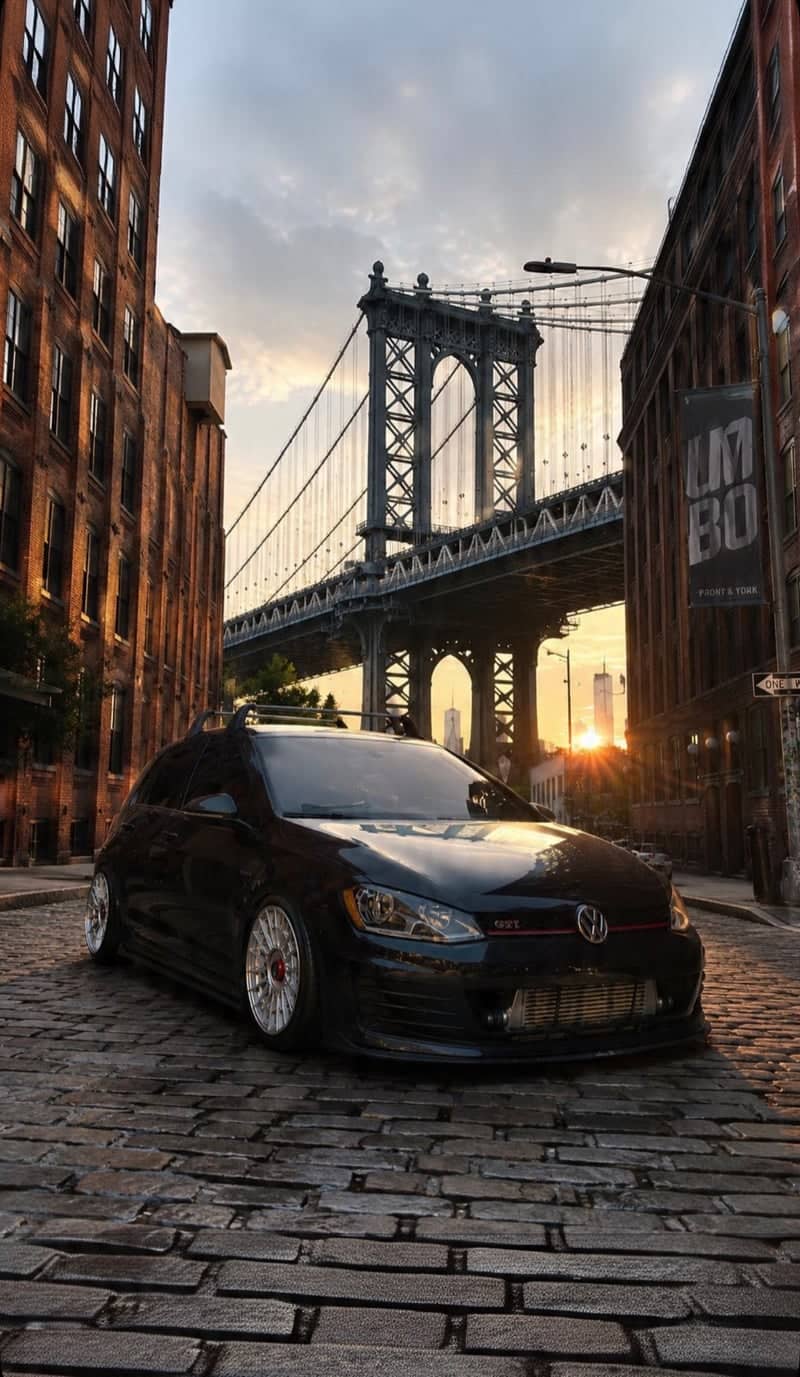 DUMBO Manhattan Bridge View - Image 1