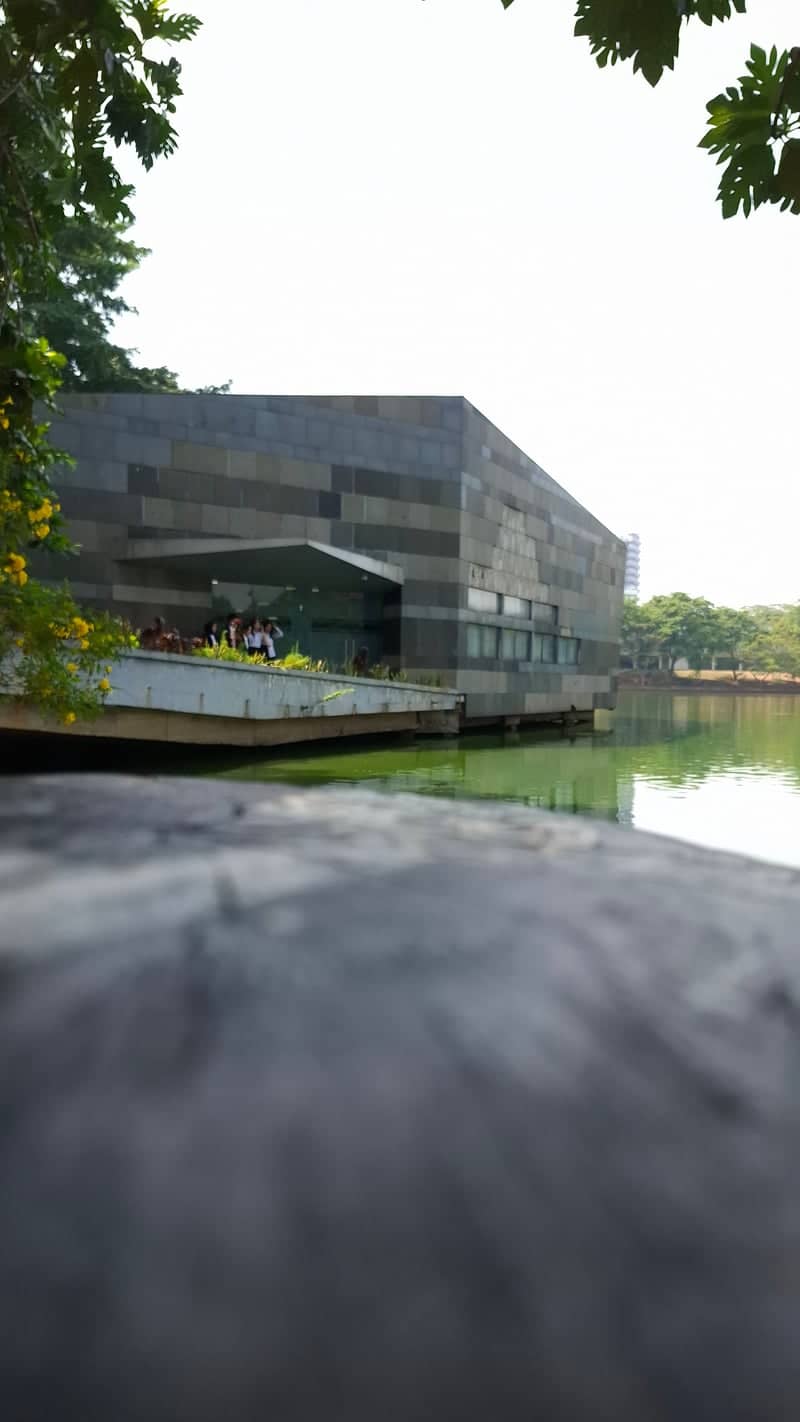 UI Central Library - Image 1