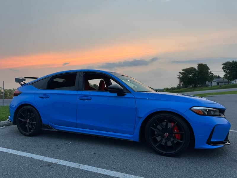 Whitehall Automotive Sunset Spot - Image 1