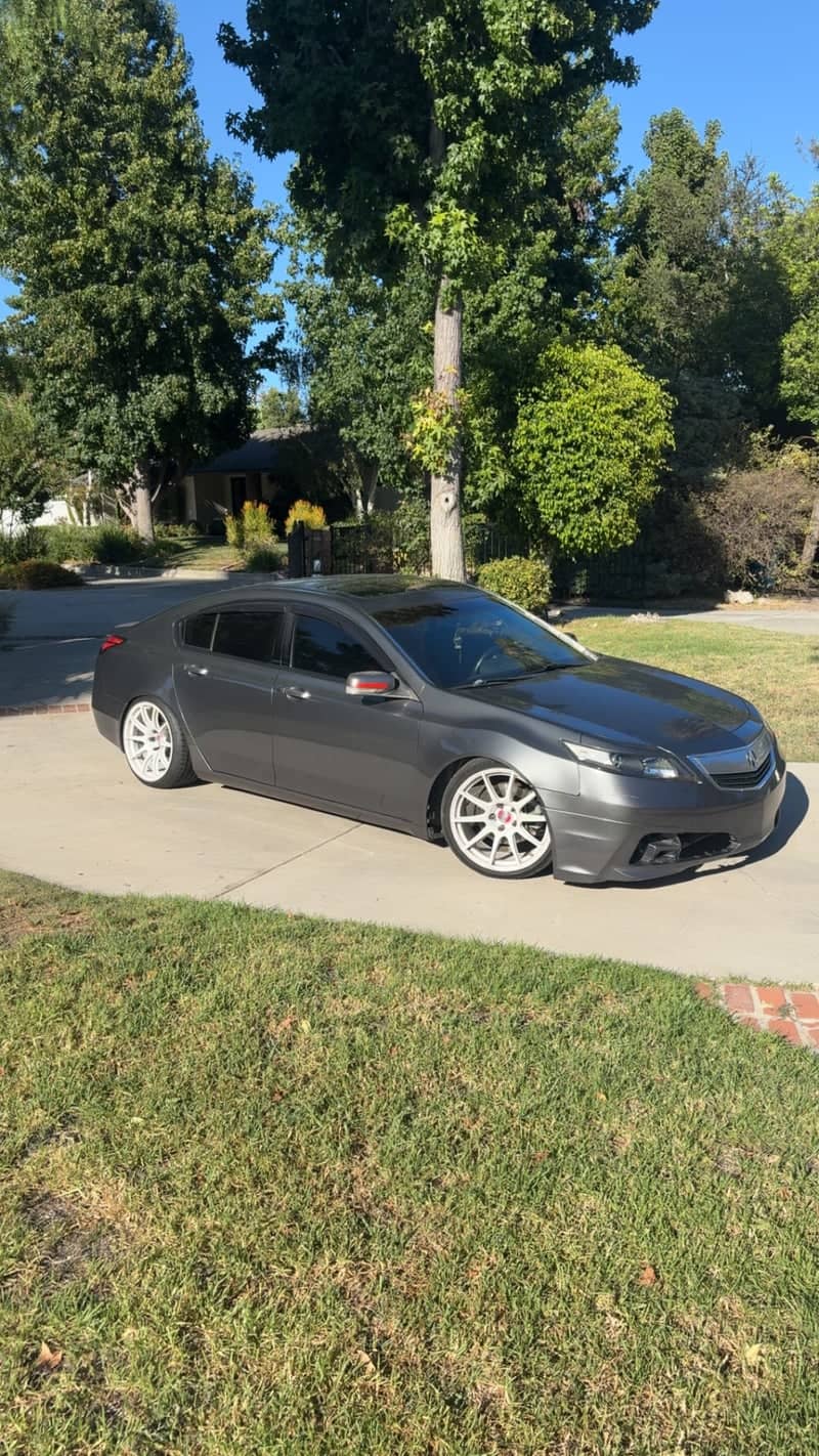 Simi Valley Suburban Driveway - Image 1