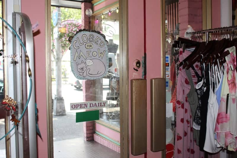 Capitol Way Boutique Storefront - Image 1
