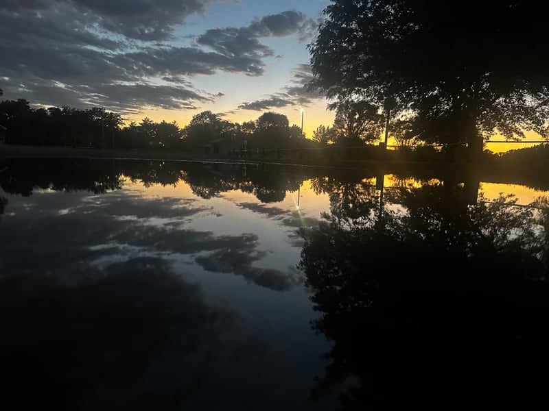 Cedar Falls Pond Sunset - Image 1