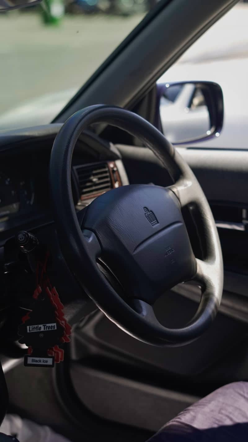 Toyota Crown Interior Detail - Image 1