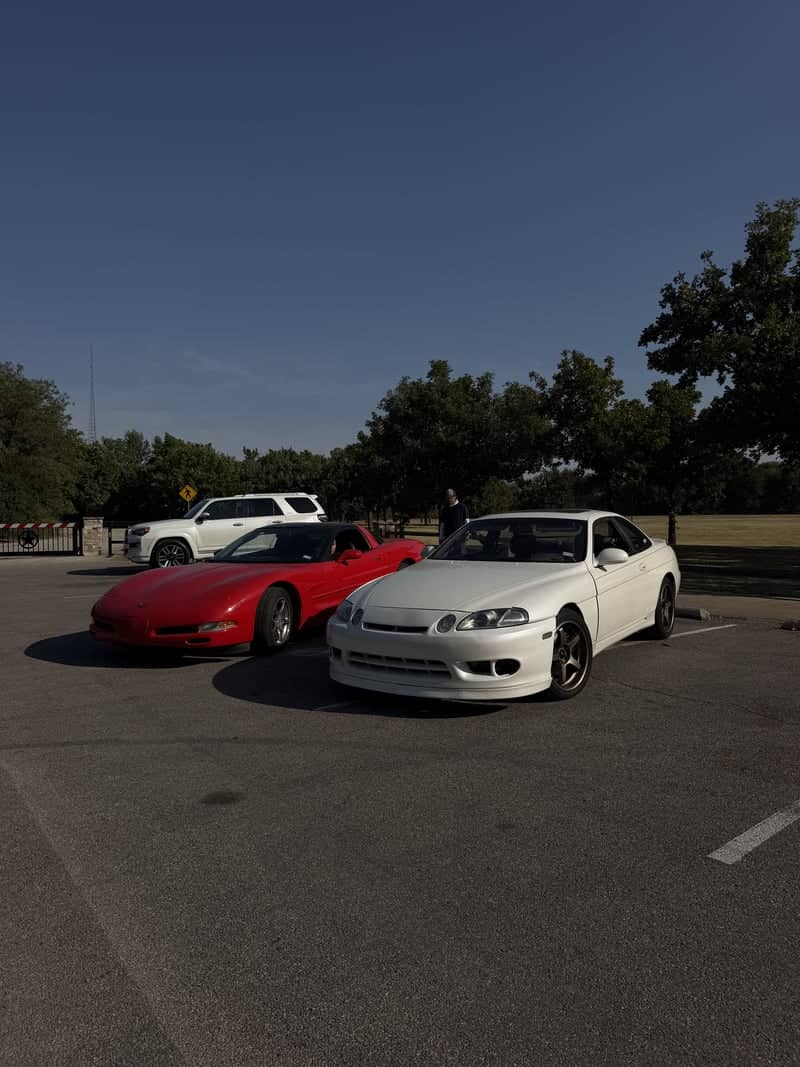 Mountain Creek Lake Park Parking - Image 1