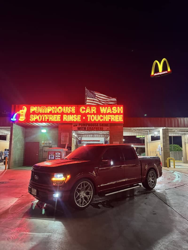 Pumphouse Car Wash - Image 1